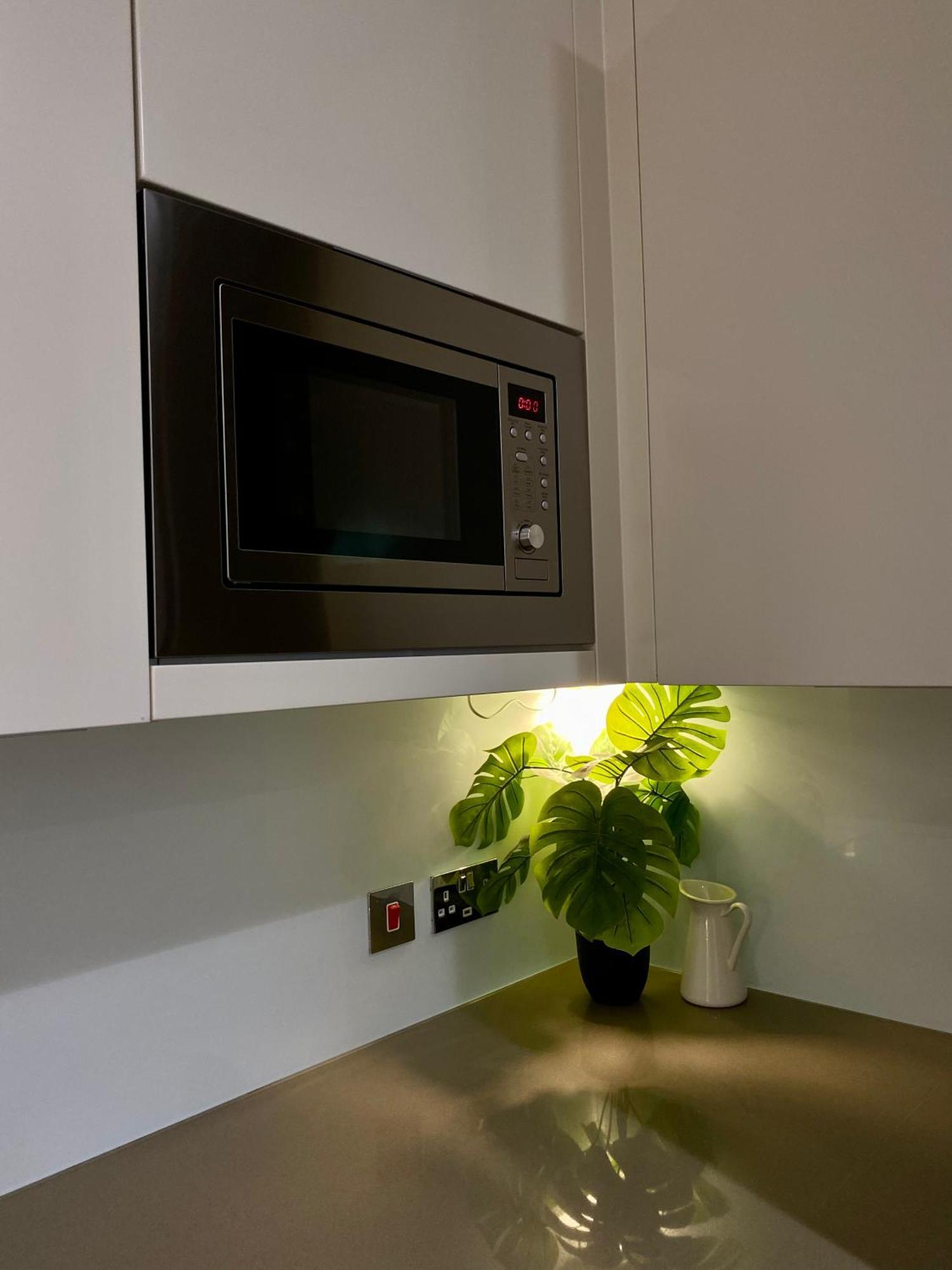 Spacious 2 Bedroom Penthouse Retreat London Eksteriør billede