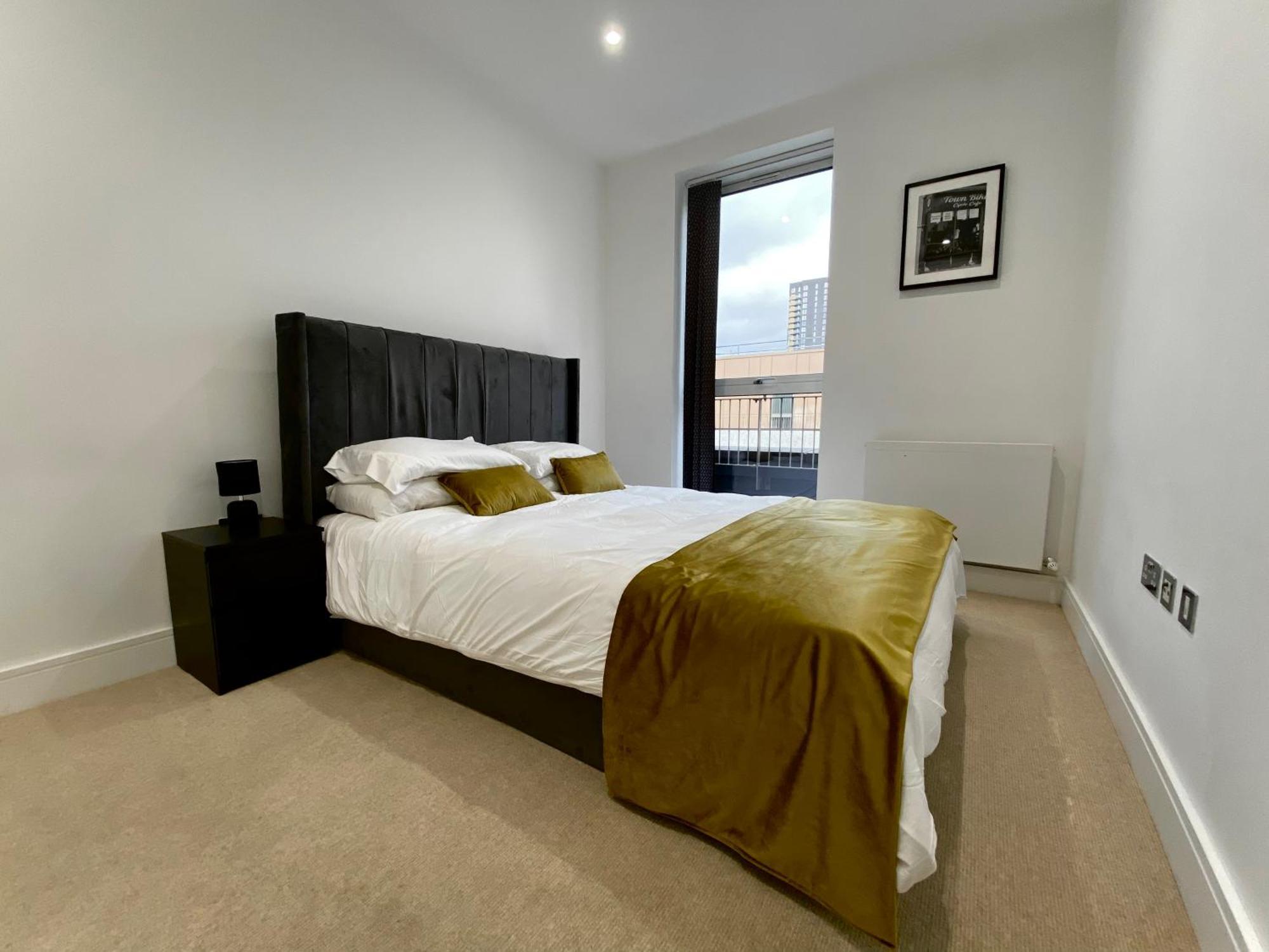 Spacious 2 Bedroom Penthouse Retreat London Eksteriør billede