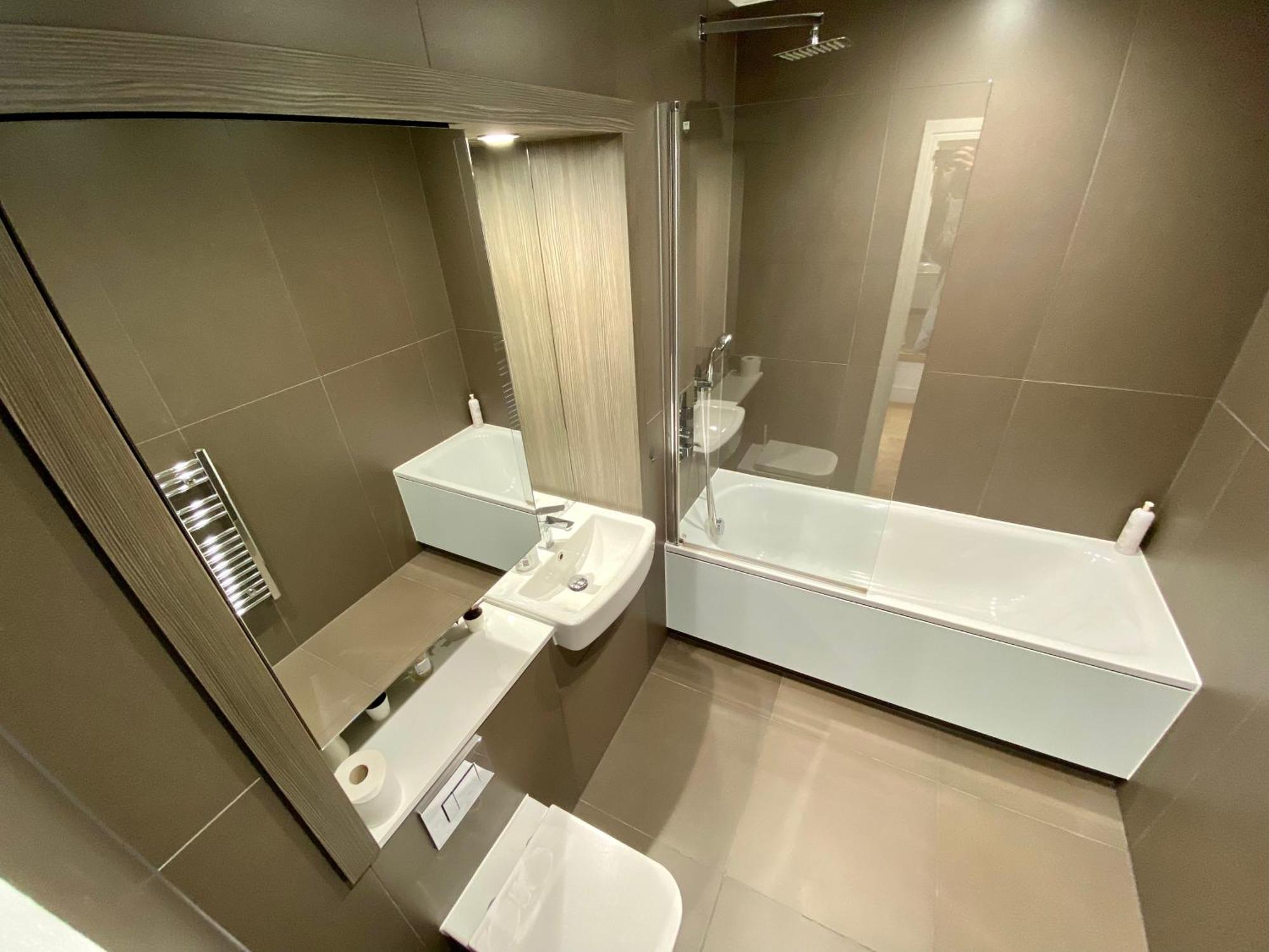 Spacious 2 Bedroom Penthouse Retreat London Eksteriør billede